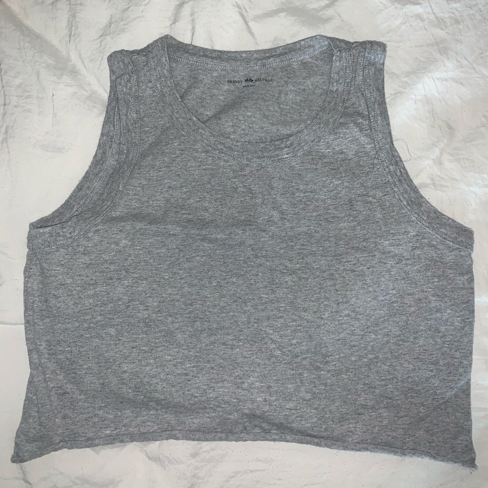 brandy melville sleeve less top
